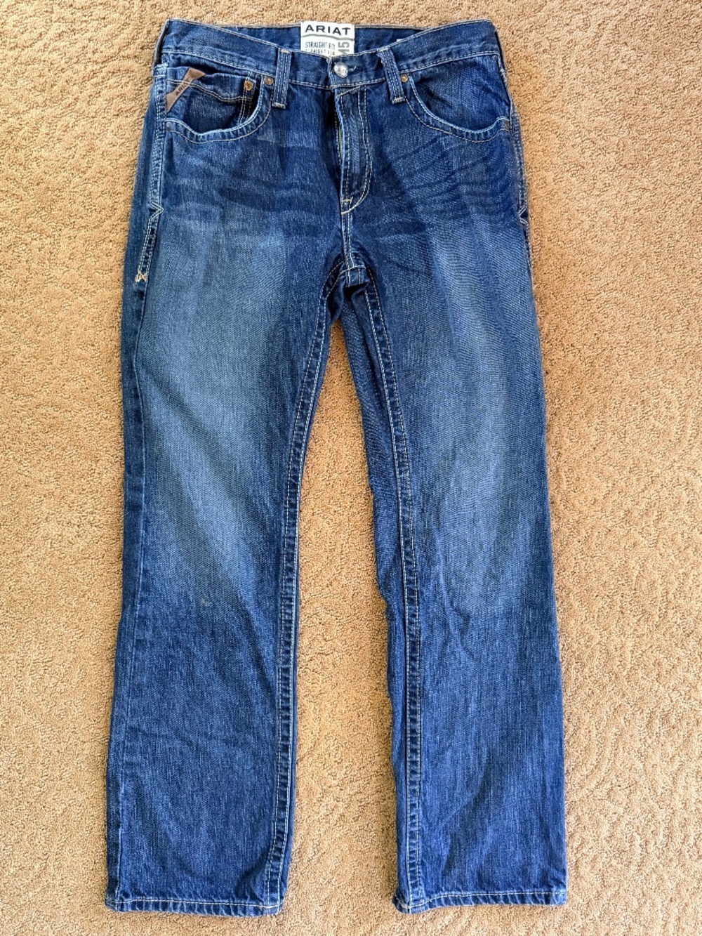 ARIAT M5 straight leg/straight fit 33/34 mens